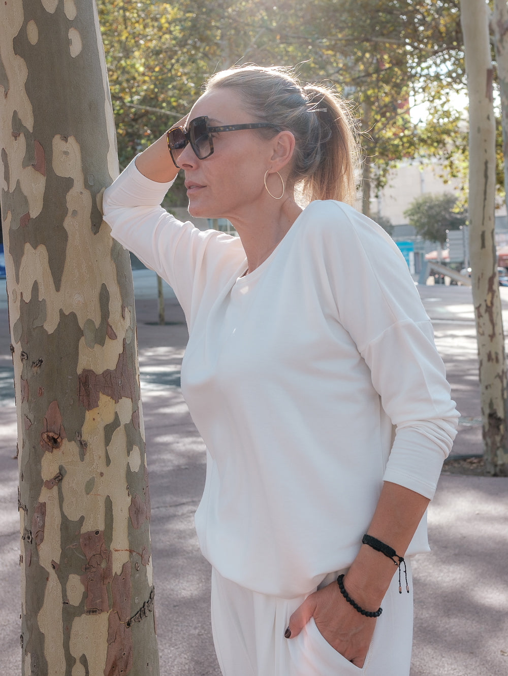 camiseta oversize hot blanco roto