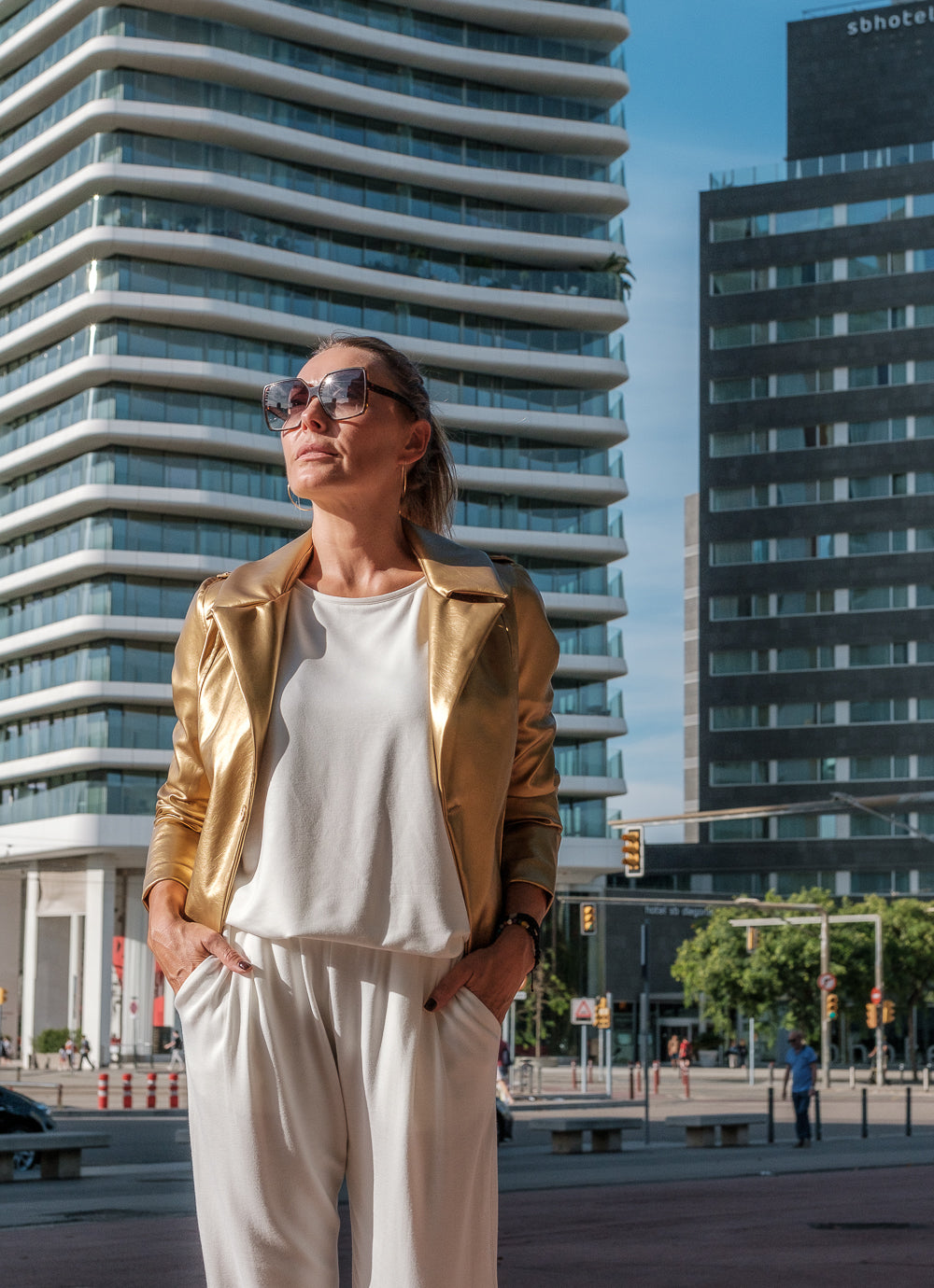 chaqueta perfecto eco-piel oro