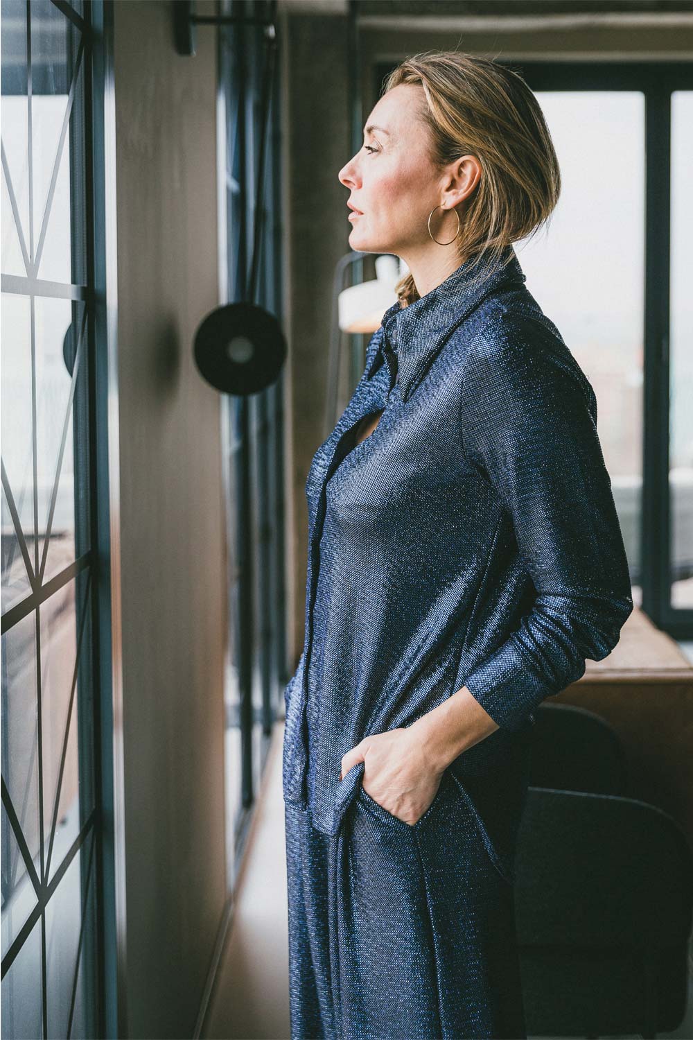 camisa de mujer con lurex azul noche